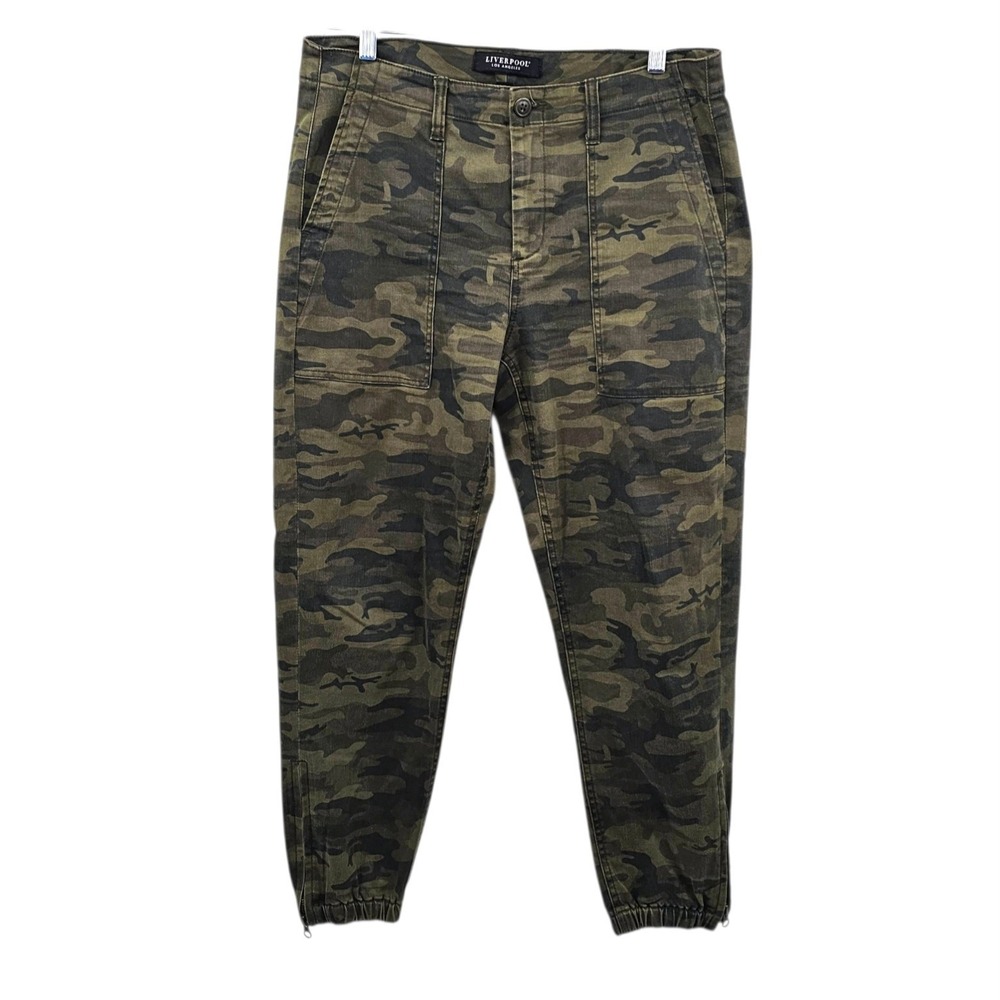 Liverpool Los Angeles Camo Joggers Size 12/31 Dark Moss Green Utility Pants